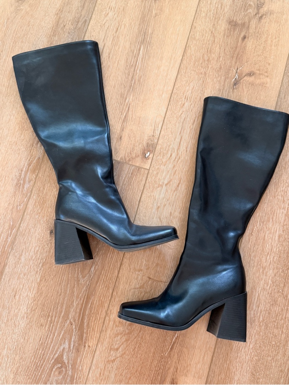 Princess Polly Boots Size 7 - Picture 3 of 7